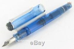 Pelikan Souveran M205 Blue Demonstrator Fountain Pen Old Model Black Ring Top