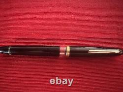 Penco Fountain Pen Black Gold Piston Nib Never Used Vintage 1950s