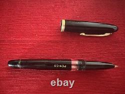 Penco Fountain Pen Black Gold Piston Nib Never Used Vintage 1950s