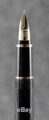 Pilot Falcon fountain pen, 14k SF nib, mint condition