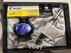Pilot Fountain Pen Custom 823 Fine Nib Smoke/Transparent Black Plunger Fill Used