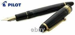 Pilot Namiki Custom 823 Fountain Pen Clear Black Broad Nib FKK-3MRP-TB-B