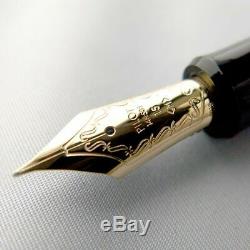 Pilot Namiki Custom 823 Fountain Pen Transparent Black Fine Nib FKK-3MRP-TB-F