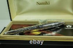 Pilot Namiki Sterling Fountain Pen Dragon 18K Gold Fine Point