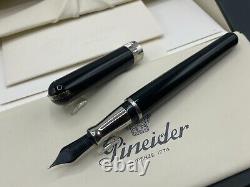 Pineider Italy Avatar UR Fountain Pen Fine Nib Black Onyx Chrome Trim New