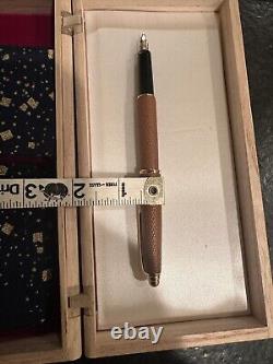 Rare Nakaya Fountain Pen Leather Barrel With Gold Accents Size M 14k Gold Nib