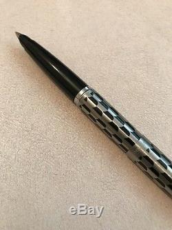 Rare Vintage Parker 45 Harlequin Black Shield Medium Nib Fountain Pen-superb