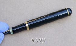 Rare Yves Saint Laurent YSL Fountain Pen Black Lacquer & Gold Tone