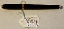 S. T. DuPont Fidelio Black Lacquer Fountain Pen 14k Gold Very Good withTag