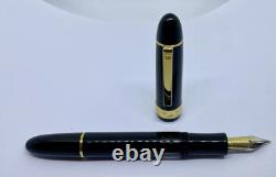 SENATOR PRESIDENT Fountain Pen- Black& Gold- Cigar/ Torpedo Shape- Montblanc 149