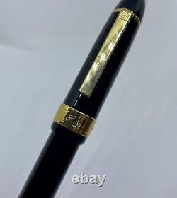 SENATOR PRESIDENT Fountain Pen- Black& Gold- Cigar/ Torpedo Shape- Montblanc 149