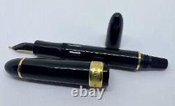 SENATOR PRESIDENT Fountain Pen- Black& Gold- Cigar/ Torpedo Shape- Montblanc 149