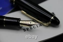 Sailor 1911 Large Black Gold Trim Fountain Pen Naginata Togi Nib