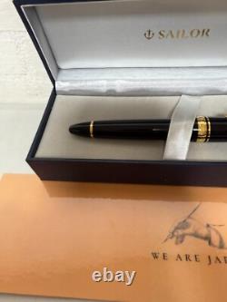 Sailor 1911 Profit Large Fountain Pen Black Gold 21K Music Nib 11-2021-920