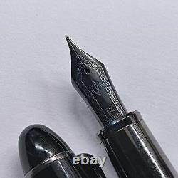 Sailor Fountain Pen Black Luster M Medium Font