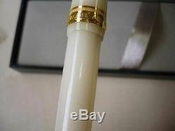 Sailor SHIKIORI Four Seasons Moon Fountain Pen 14K Ivory White MF nib Japan