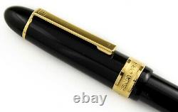Senator President Black & Gold Fountain Pen 18k B Nib NOS (W. GERMANY)