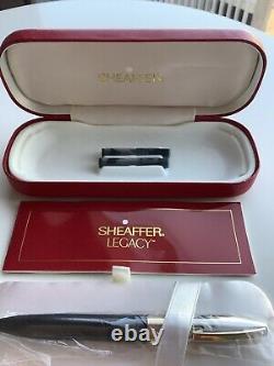 Sheaffer Legacy white dot Palladium with black laque fountain pen