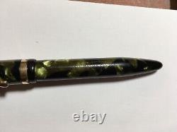 Sheaffer Lifetime vintage fountain pen, Black and Pearl, 14K fine nib, USA