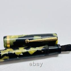 Sheaffer's Fountain Pen Black With Green Resin Twist On Cap Vintage Pen