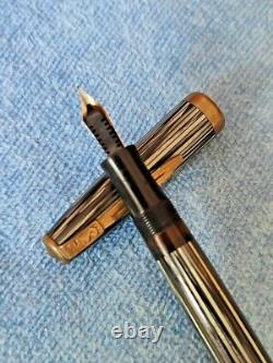 TATRA Black Green Striated Fountain Pen Made in Czechoslovakia 1930s