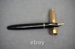 VTG SHEAFFER LEGACY 1 Fountain Pen Black withBrushed Gold Cap & 18K Gold Nib VG+