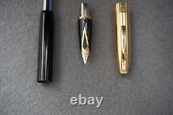 VTG SHEAFFER LEGACY 1 Fountain Pen Black withBrushed Gold Cap & 18K Gold Nib VG+