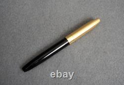 VTG SHEAFFER LEGACY 1 Fountain Pen Black withBrushed Gold Cap & 18K Gold Nib VG+