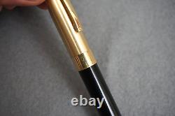 VTG SHEAFFER LEGACY 1 Fountain Pen Black withBrushed Gold Cap & 18K Gold Nib VG+