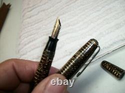 Vintage 1940s- Fountain pen Parker Vacumatic Laminated Golden & Brown Striped