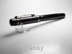 Vintage Black Chased Tiger Gold Fountain Pen-14K Gold B Nib-Germany 1950s