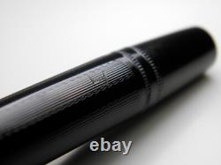 Vintage Black Chased Tiger Gold Fountain Pen-14K Gold B Nib-Germany 1950s