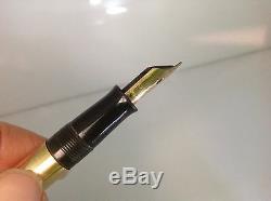 Vintage Eversharp Skyline 14k Solid Gold Fountain Pen