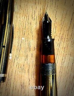 Vintage Fountain Pen, Sheaffer Black Brown Stripe, 14k Gold Nib, Fine, Working