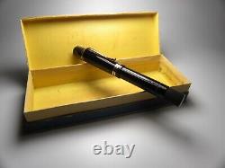 Vintage Jet Black Pelikan 100 Fountain Pen in Box-14K Gold Nib-Germany 1930s