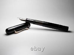 Vintage Jet Black Pelikan 100 Fountain Pen in Box-14K Gold Nib-Germany 1930s