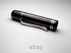 Vintage Jet Black Pelikan 100 Fountain Pen in Box-14K Gold Nib-Germany 1930s