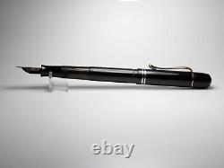 Vintage Jet Black Pelikan 100 Fountain Pen in Box-14K Gold Nib-Germany 1930s