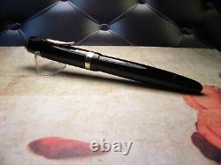 Vintage Osmia 223 Fountain Pen-Jet Black-14K Gold EF Nib-Germany 1930s