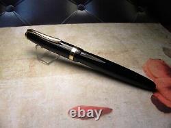 Vintage Osmia 223 Fountain Pen-Jet Black-14K Gold EF Nib-Germany 1930s