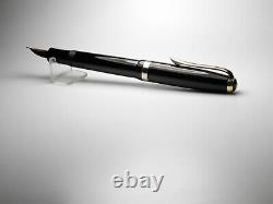 Vintage Osmia 223 Fountain Pen-Jet Black-14K Gold EF Nib-Germany 1930s