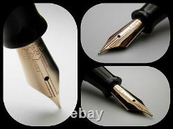 Vintage Parker Vacumatic Fountain Pen-Laminated Black-14K Gold Nib-USA 1946