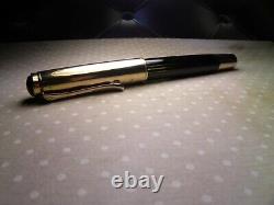 Vintage Pelikan 500 Fountain Pen-Black Striated & Rolled Gold-14K-Germany 50s