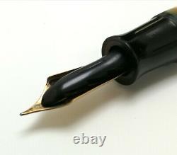 Vtg 20s Parker Duofold DeLuxe Junior Fountain Pen 14k Gold Nib Marbled 11.5cm