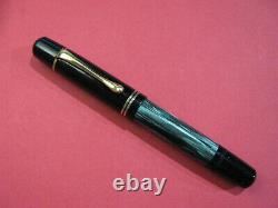 Vtg Pelikan 100n Fountain Pen VERY CLEAN! 14k. 585 Gold Nib New Piston Green