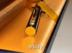 Waterman Exclusive Fountain Pen Black Lacquer 18K Gold Nib France