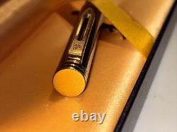 Waterman Exclusive Fountain Pen Black Lacquer 18K Gold Nib France