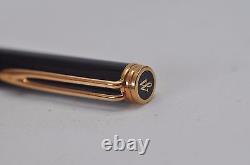 Waterman Gentleman Fountain Pen Black Lacquer & Gold 18K Gold Broad Pt In Box