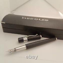 Yard-O-Led Standard Retro Barley Pattern Black Fountain Pen