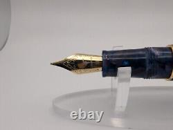 2022 LeBOEUF PILGRIM SERIES FOUNTAIN PEN en perle de cobalt marine (d'occasion) avec boîte